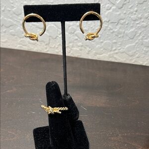 Elegant Gold Knot Jewelry Set